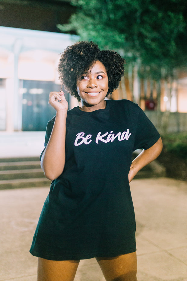 Abrantie & Signora "Be Kind" Shirt